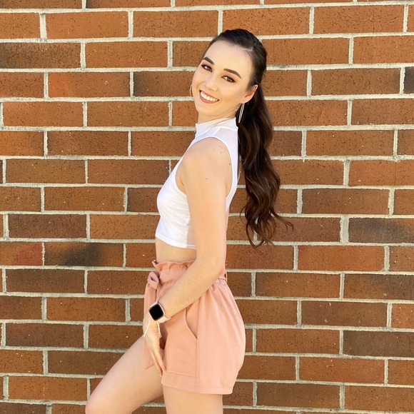 Meet your Posher, Sara - Picture 1 of 1